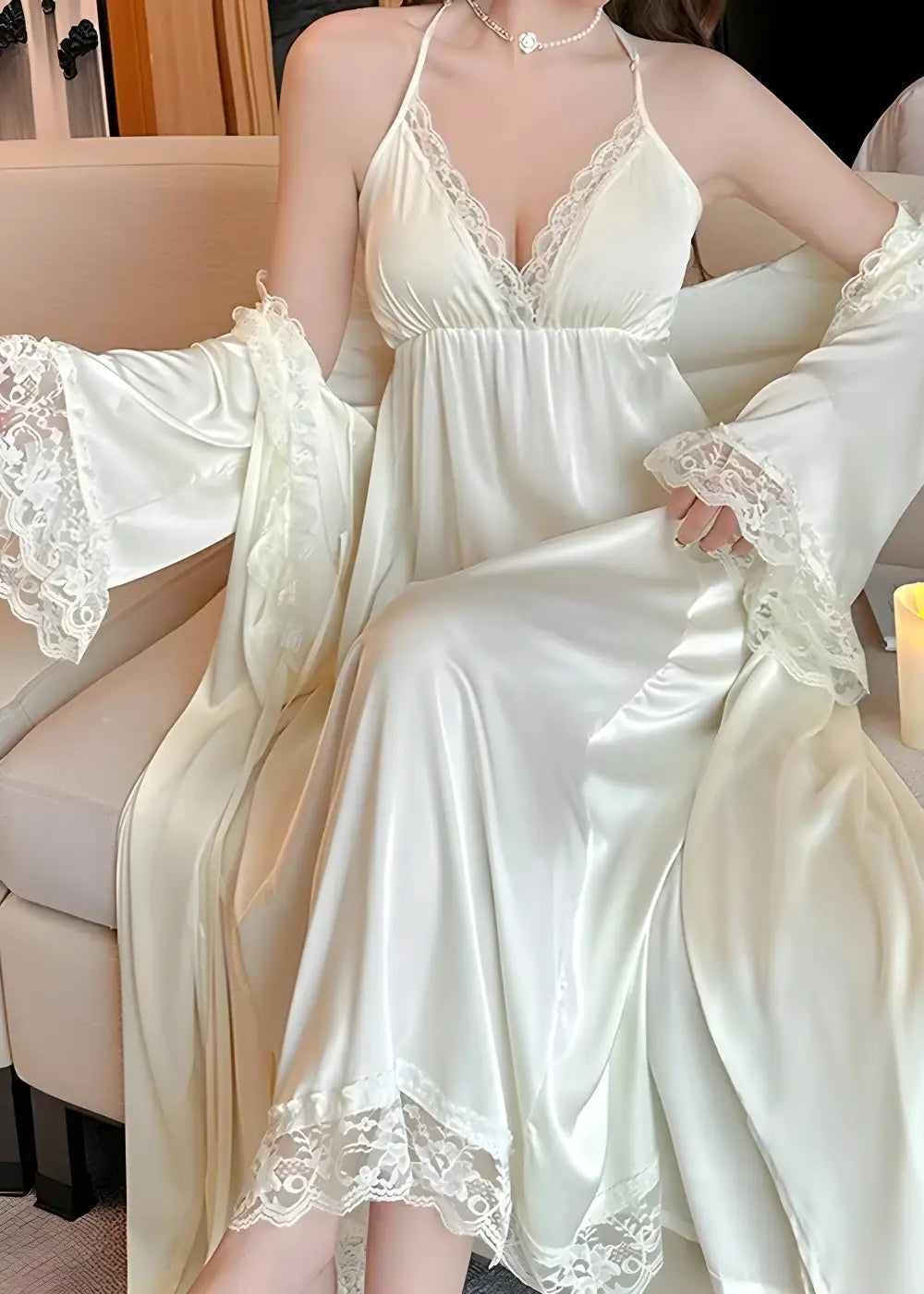 Ensemble Nuisette Kimono Long Blanc Satiné Et Dentelle